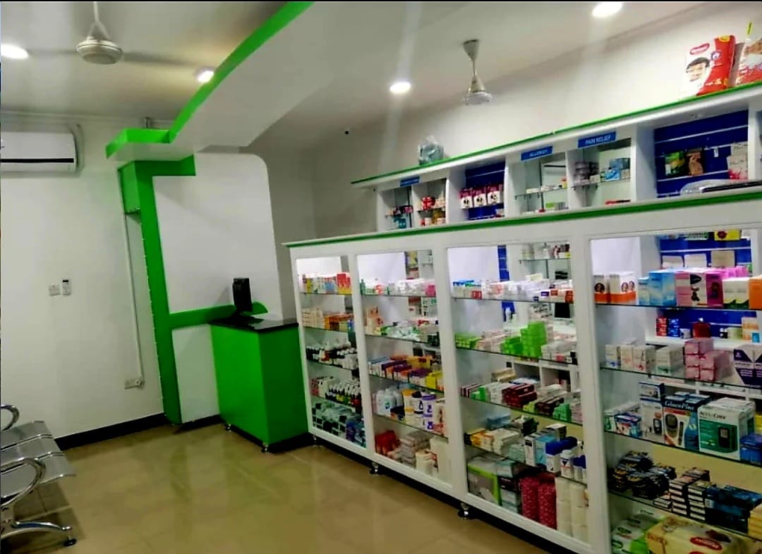 Offradar Pharmacy shelves